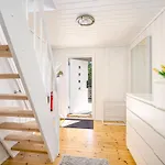 Sjobuvagen By Interhome